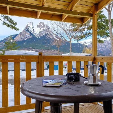 Bungalows Del Camping Pedraforca Saldés 部屋 写真